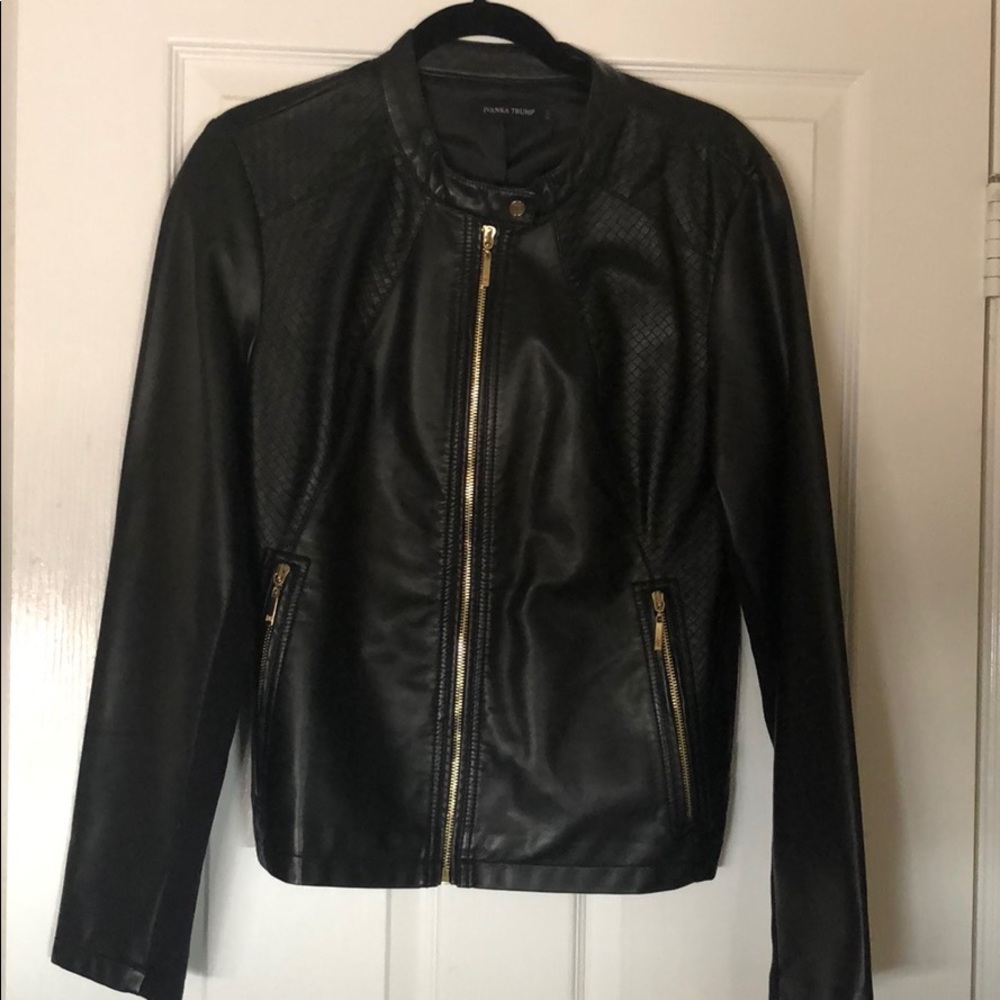 NEW FAUX LEATHER MOTO JACKET SIZE L NEVER WORN -